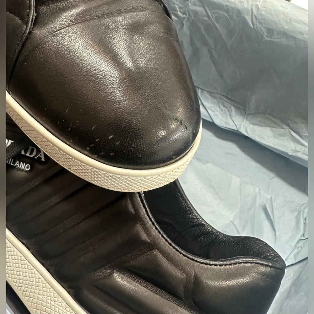 Prada Sneaker - Picture 4 of 6